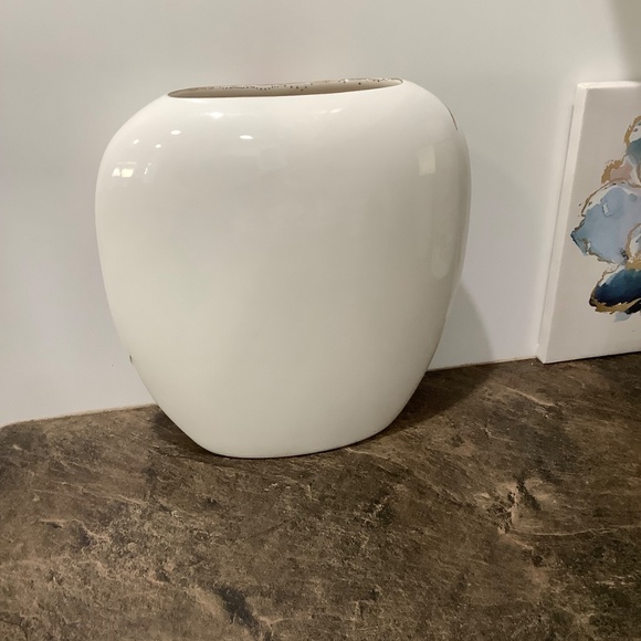 Vintage Floral Poreclain Vase - Picture 7 of 12